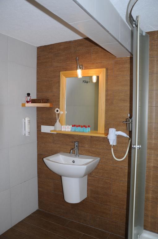 Butik Pendik Hotel Istanbul Exteriör bild